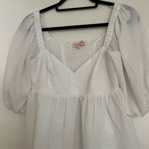 Elegant White Blouse with Puff Sleeves